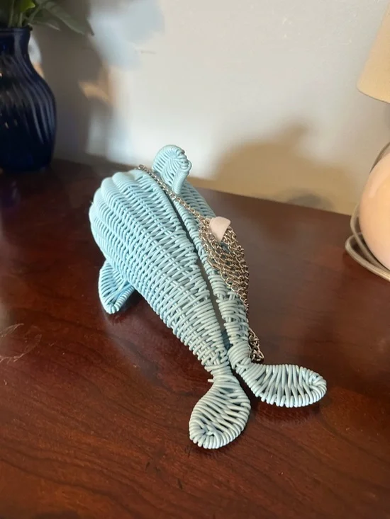 Nwt Tommy bahama wicker dolphin bag - Picture 3 of 9